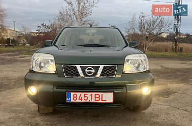 Позашляховик / Кросовер Nissan X-Trail 2004 в Овідіополі