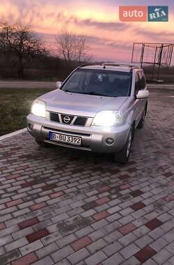 Позашляховик / Кросовер Nissan X-Trail 2004 в Івано-Франківську