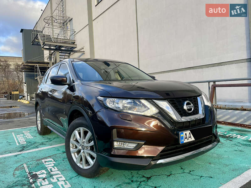 Позашляховик / Кросовер Nissan X-Trail 2019 в Києві