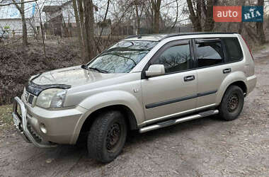 Позашляховик / Кросовер Nissan X-Trail 2006 в Києві