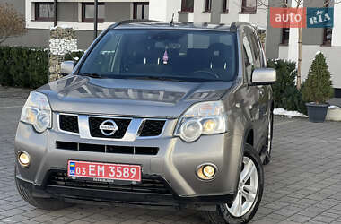 Внедорожник / Кроссовер Nissan X-Trail 2012 в Стрые