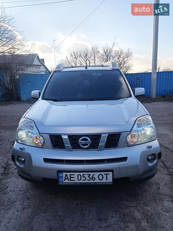 Внедорожник / Кроссовер Nissan X-Trail 2010 в Павлограде