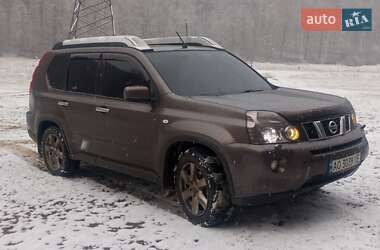 Позашляховик / Кросовер Nissan X-Trail 2008 в Сваляві