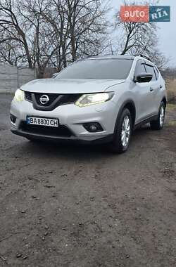 Позашляховик / Кросовер Nissan X-Trail 2017 в Онуфріївці