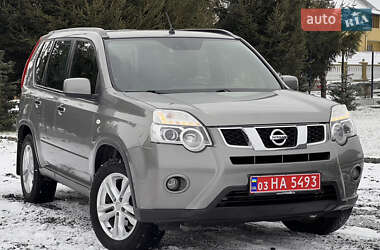 Позашляховик / Кросовер Nissan X-Trail 2012 в Радивиліві