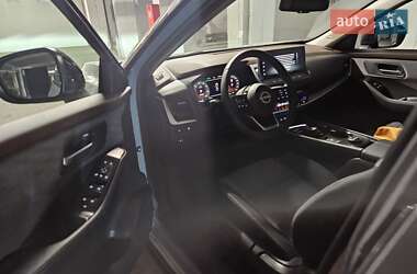 Внедорожник / Кроссовер Nissan X-Trail 2023 в 