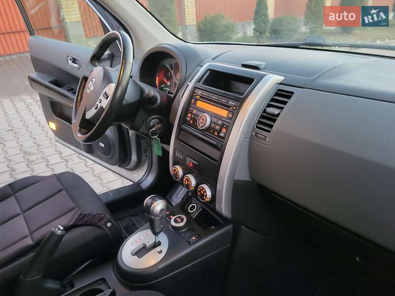 Позашляховик / Кросовер Nissan X-Trail 2008 в Хмельницькому