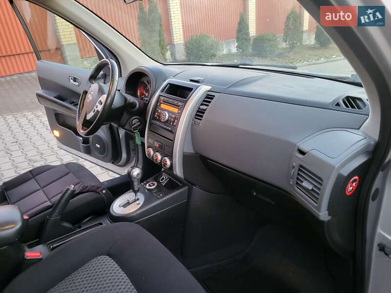 Позашляховик / Кросовер Nissan X-Trail 2008 в Хмельницькому