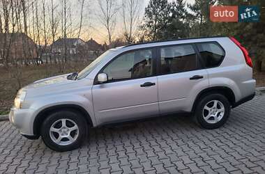 Внедорожник / Кроссовер Nissan X-Trail 2008 в 