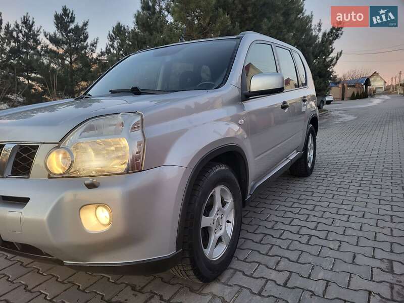 Позашляховик / Кросовер Nissan X-Trail 2008 в Хмельницькому