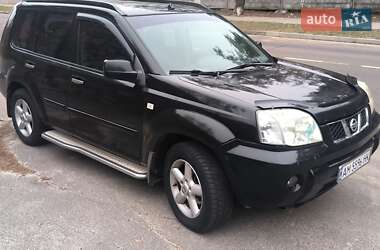 Позашляховик / Кросовер Nissan X-Trail 2005 в Києві