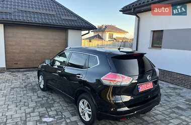 Внедорожник / Кроссовер Nissan X-Trail 2015 в Ровно