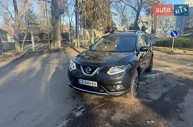 Позашляховик / Кросовер Nissan X-Trail 2017 в Чернівцях