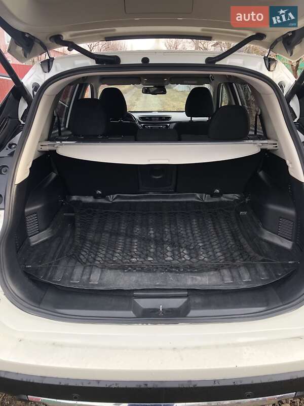 Внедорожник / Кроссовер Nissan X-Trail 2019 в Борисполе