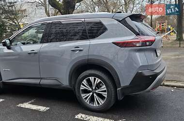 Внедорожник / Кроссовер Nissan X-Trail 2023 в 