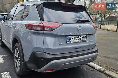Внедорожник / Кроссовер Nissan X-Trail 2023 в 