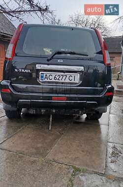 Внедорожник / Кроссовер Nissan X-Trail 2003 в Иваничах