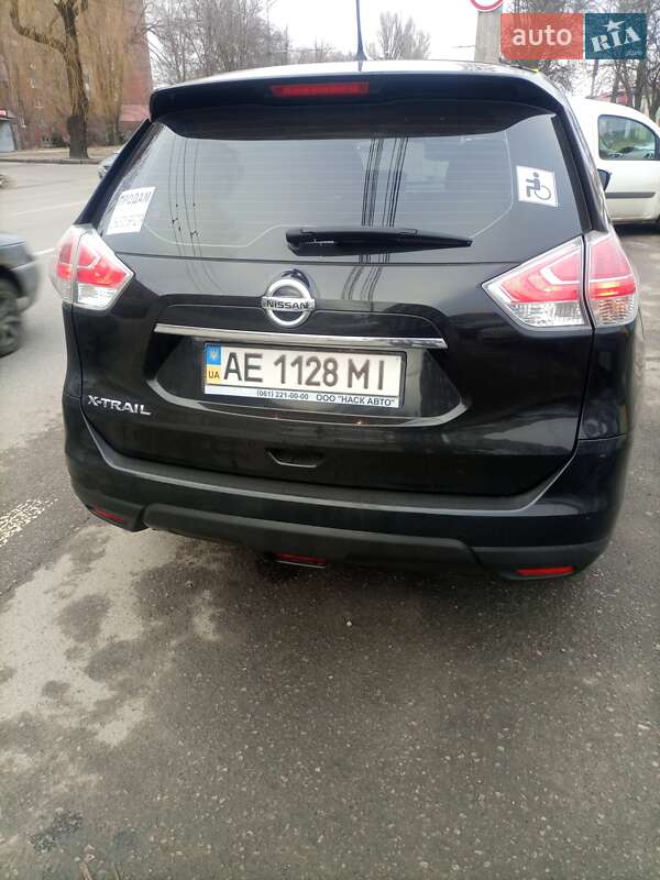 Nissan X-Trail 2015