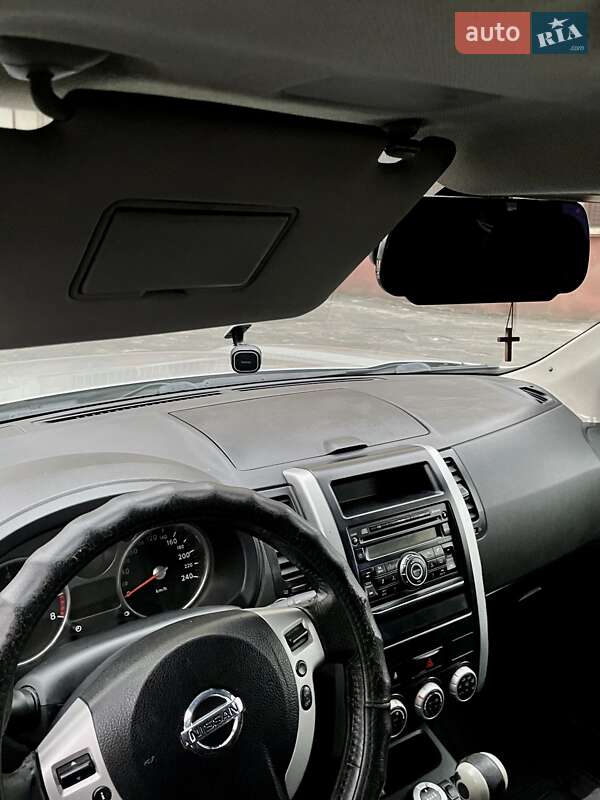 Позашляховик / Кросовер Nissan X-Trail 2009 в Хмельницькому