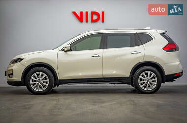 Внедорожник / Кроссовер Nissan X-Trail 2018 в 