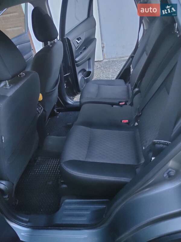 Позашляховик / Кросовер Nissan X-Trail 2017 в Хмельницькому