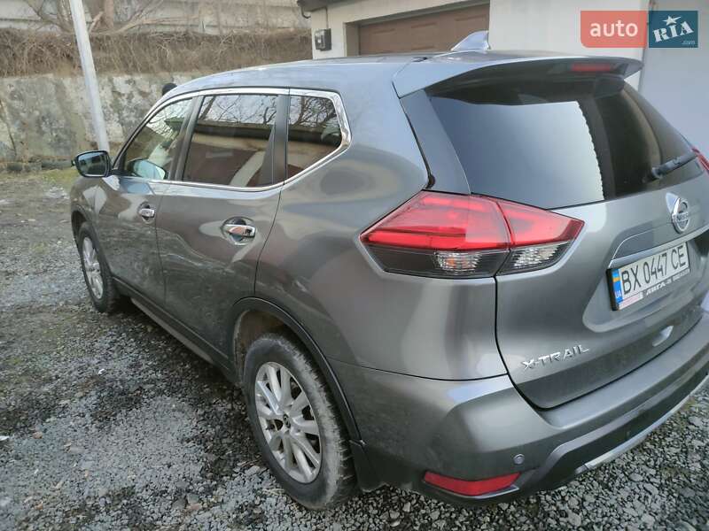 Позашляховик / Кросовер Nissan X-Trail 2017 в Хмельницькому