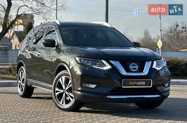 Позашляховик / Кросовер Nissan X-Trail 2019 в Києві