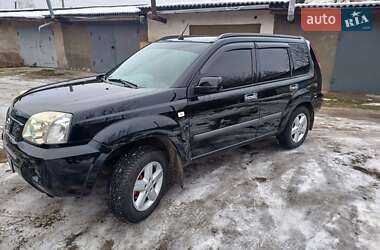 Внедорожник / Кроссовер Nissan X-Trail 2004 в Шостке