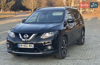 Внедорожник / Кроссовер Nissan X-Trail 2017 в Дубно