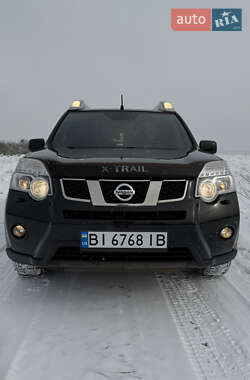 Позашляховик / Кросовер Nissan X-Trail 2013 в Полтаві