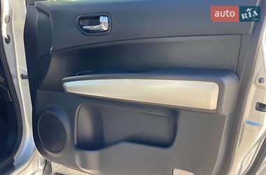 Позашляховик / Кросовер Nissan X-Trail 2009 в 