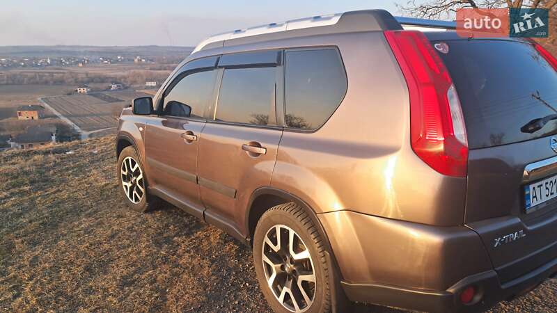 Позашляховик / Кросовер Nissan X-Trail 2012 в Івано-Франківську