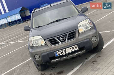 Внедорожник / Кроссовер Nissan X-Trail 2003 в Бузовой