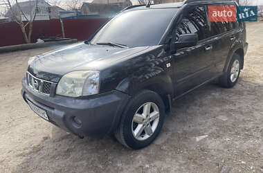 Внедорожник / Кроссовер Nissan X-Trail 2004 в Киеве