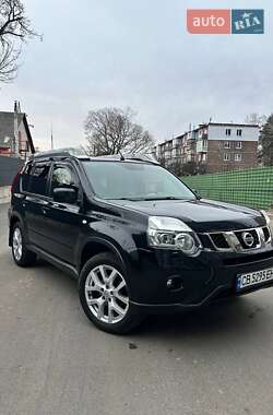 Позашляховик / Кросовер Nissan X-Trail 2012 в Чернігові