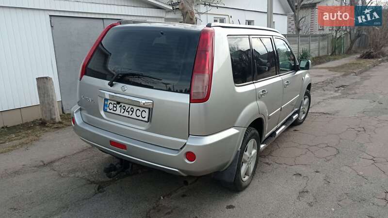Позашляховик / Кросовер Nissan X-Trail 2006 в Чернігові