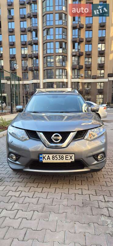 Внедорожник / Кроссовер Nissan X-Trail 2017 в Софиевской Борщаговке