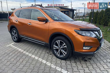 Внедорожник / Кроссовер Nissan X-Trail 2019 в Хмельницком