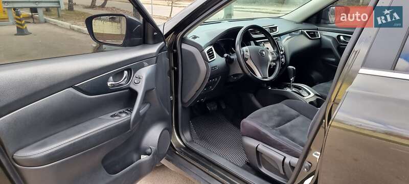 Внедорожник / Кроссовер Nissan X-Trail 2017 в Киеве