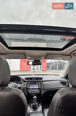 Позашляховик / Кросовер Nissan X-Trail 2020 в 