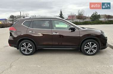 Позашляховик / Кросовер Nissan X-Trail 2020 в 