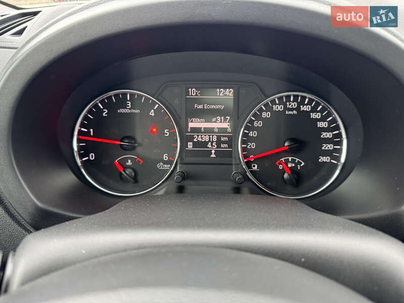 Внедорожник / Кроссовер Nissan X-Trail 2011 в Луцке