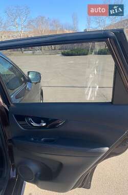 Позашляховик / Кросовер Nissan X-Trail 2020 в 