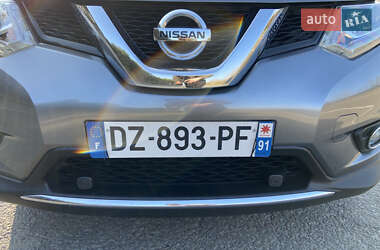 Внедорожник / Кроссовер Nissan X-Trail 2016 в 