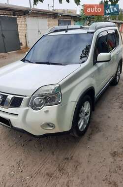 Внедорожник / Кроссовер Nissan X-Trail 2012 в 