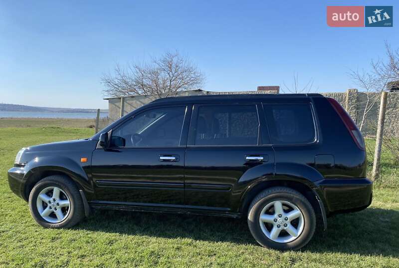 Внедорожник / Кроссовер Nissan X-Trail 2003 в Одессе