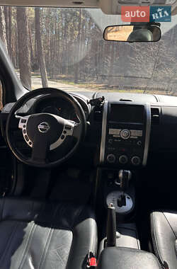 Внедорожник / Кроссовер Nissan X-Trail 2010 в 