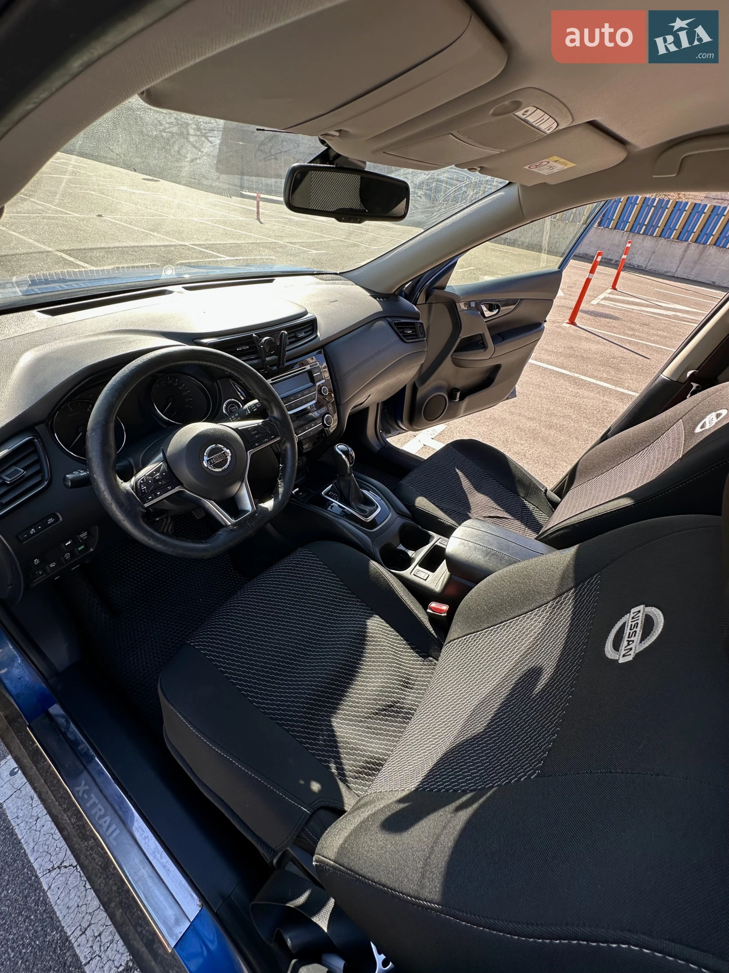 2017 Nissan X-Trail - мініатюра 2