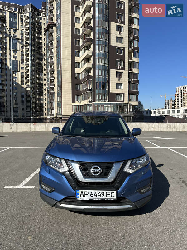 Позашляховик / Кросовер Nissan X-Trail 2017 в Києві