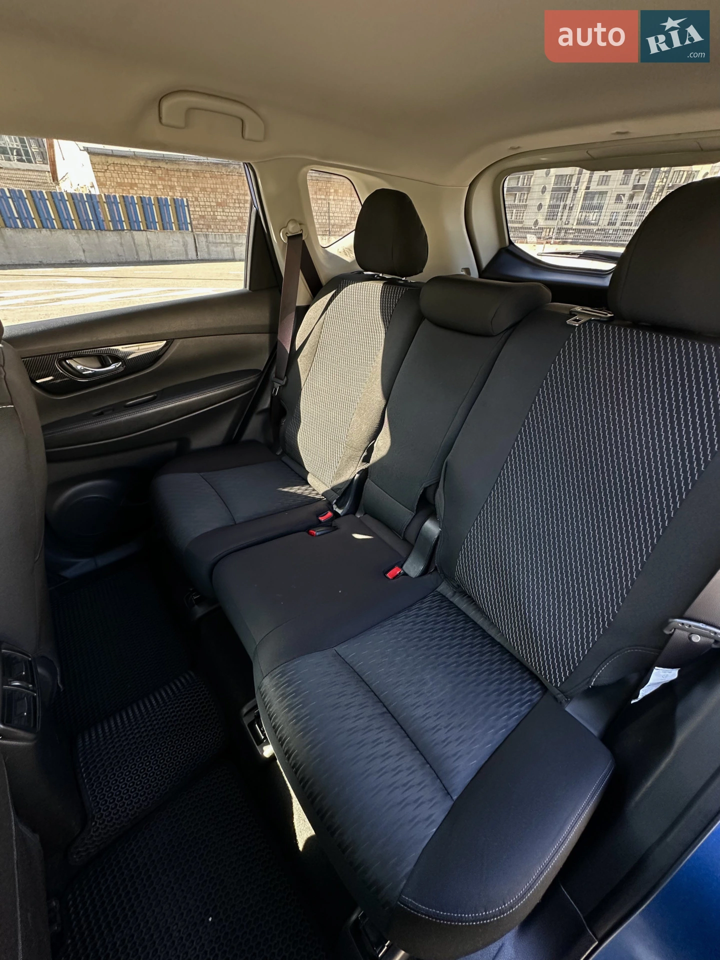 2017 Nissan X-Trail - мініатюра 33